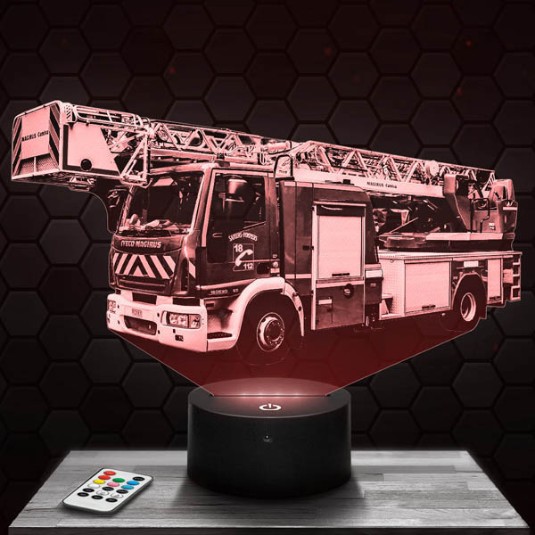 lampe-3d-camion-pompier-français-600