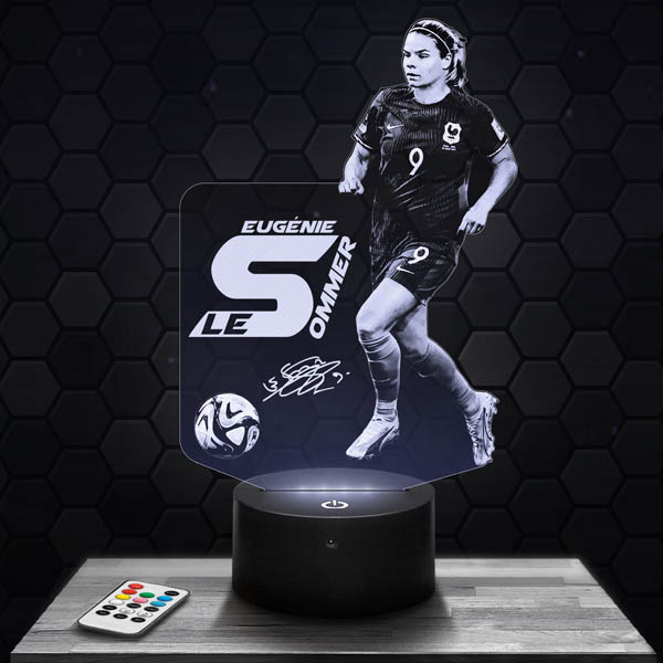 lampe-3d-eugenie-le-sommer-football-feminin-600